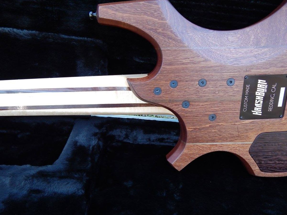 The Backside of the Hollowburn Krashburn Guitar