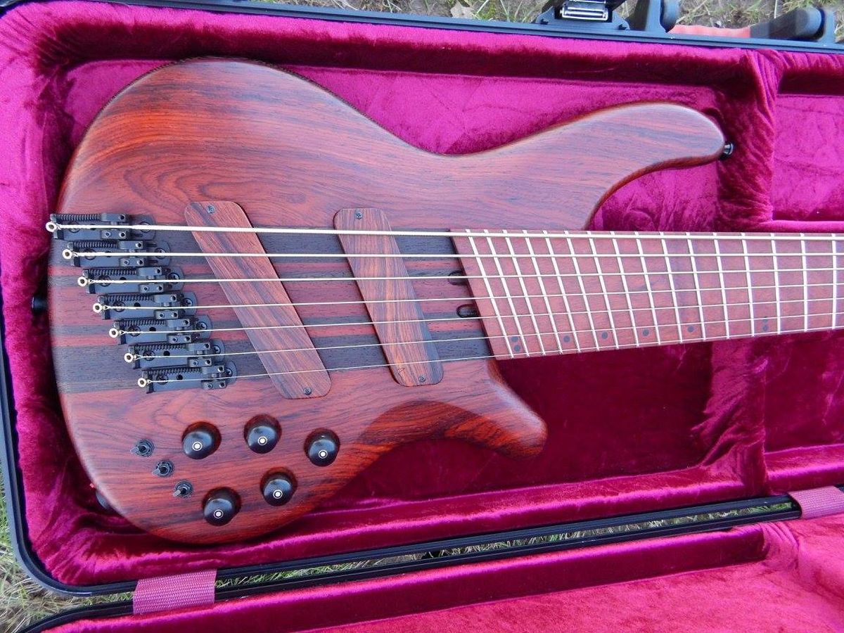 Krashburn 7-String Multiscale Bass in close-up