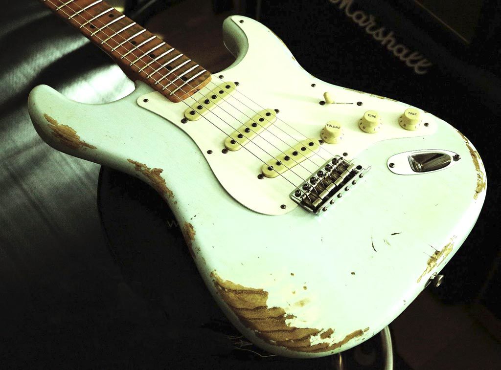 Gitarren Aged Fender Stratocaster Custom Shop Aged