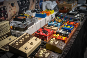 Reverb Effektpedale und andere Effekte für Gitarre auf dem Guitar Summit 2017