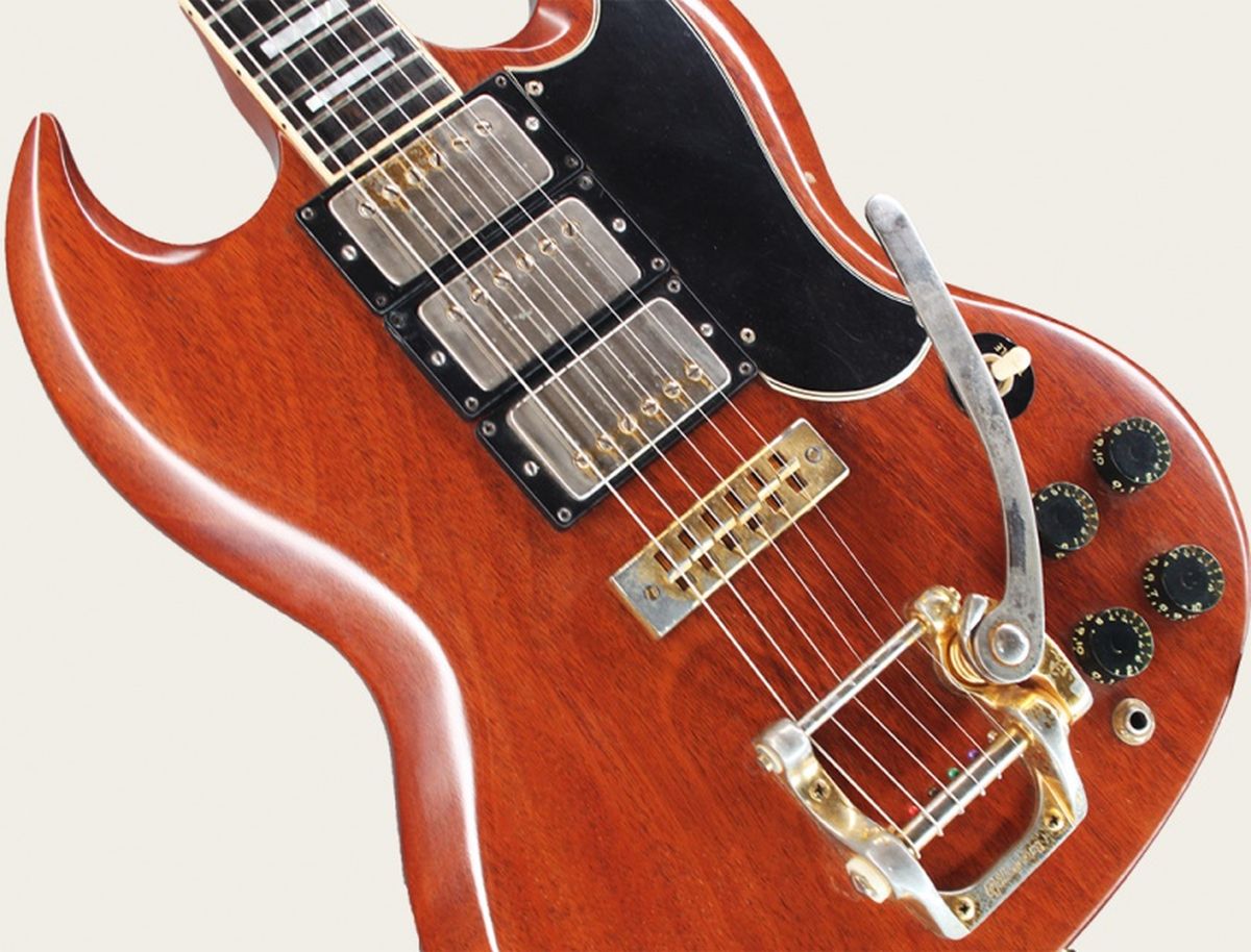 Eine der LUK Gitarren aus dem Vintage-Shop. Eine Gibson SG 1972