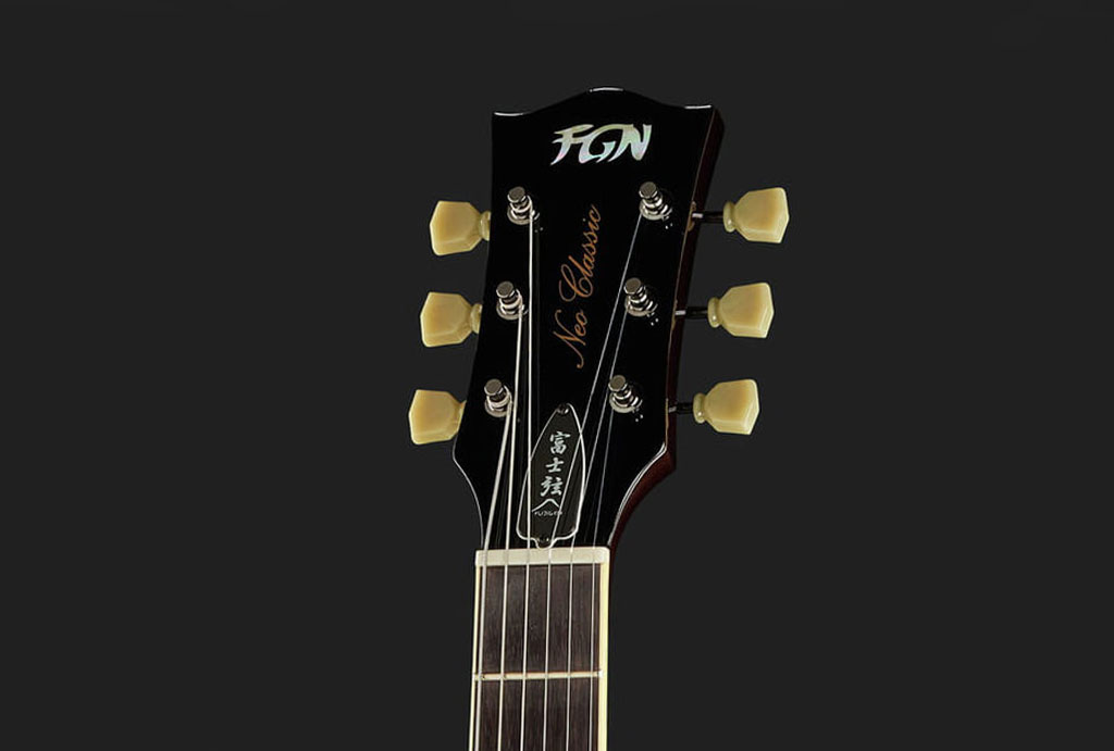 Der Headstock mit dem aktuellen FGN Guitars Logo - Foto by thomann.de