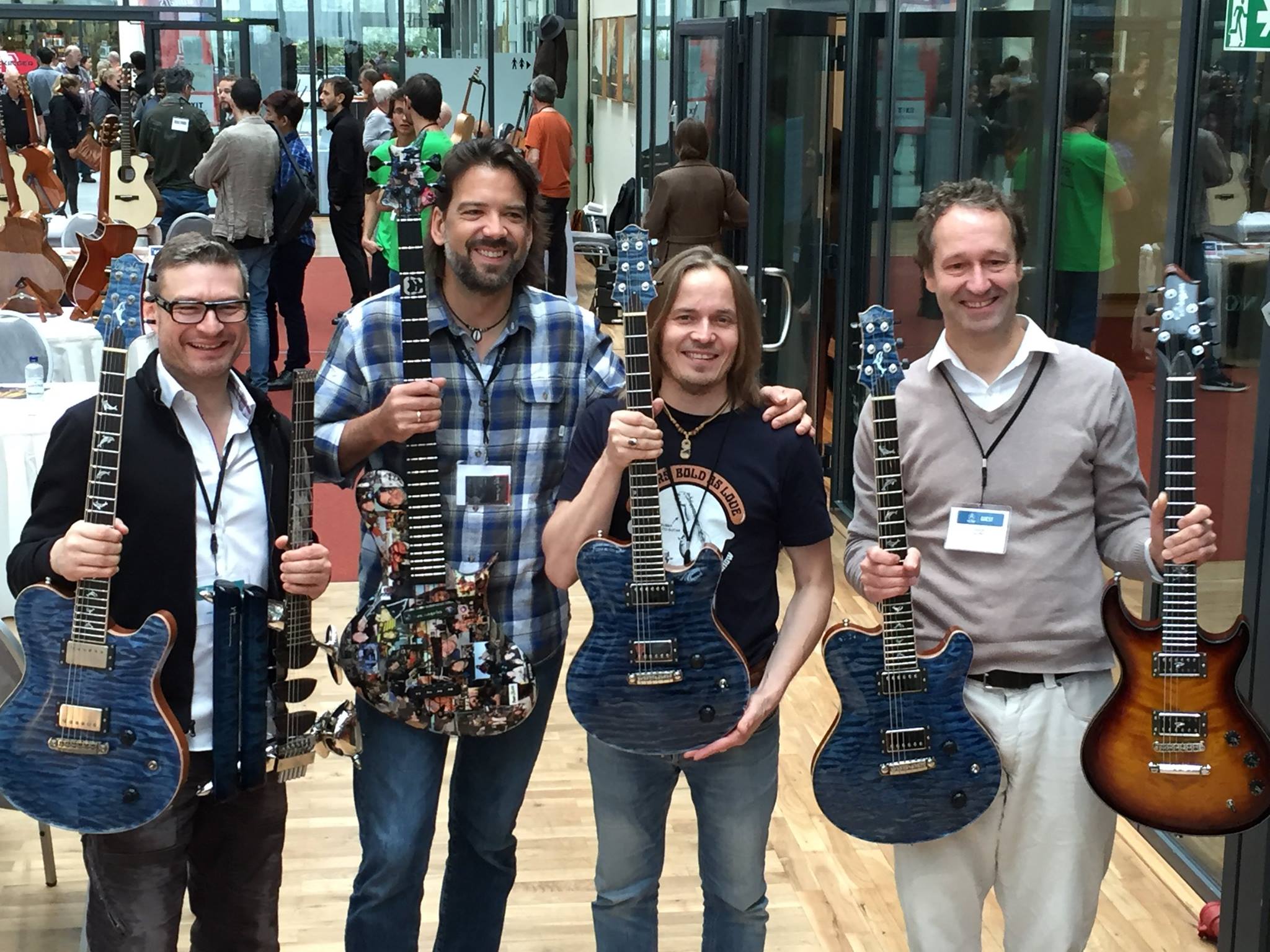 v.l. Jens Ritter, Nik Huber Juha Ruokangas und Ulrich Teuffel bei The Holy Grail Guitar Show 2016