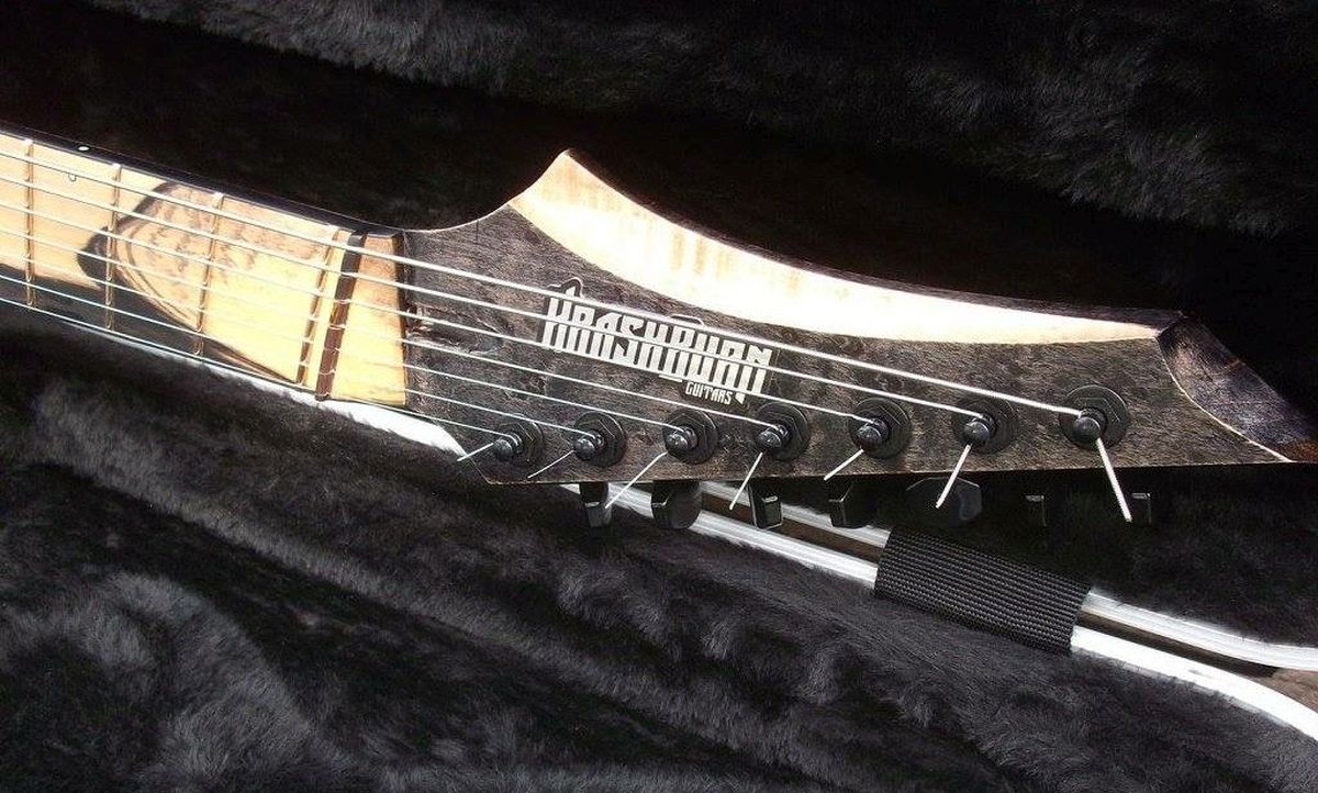The Headstock of the Krashmachine Krashburn Guitar